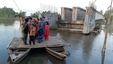 Ratnai-river-under-construction-bridge.jpg