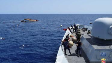 Shipwreck_Reuters.jpg