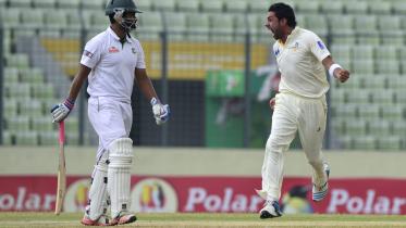 tamim out.jpg