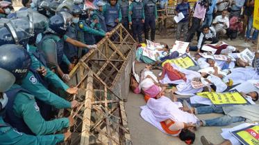 tazreen_garments_workers.jpg