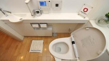 toilet new.jpg
