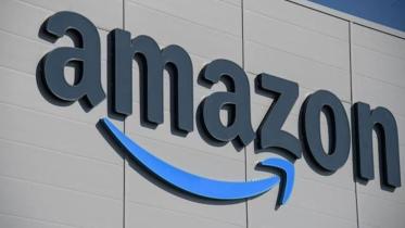 india-police-charge-amazon.jpg