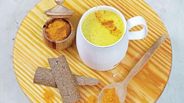 golden_milk-tea.jpg