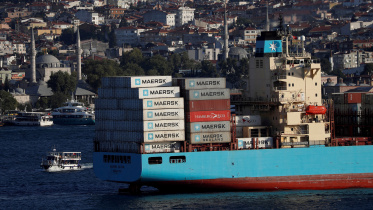 imf-slashes-global-growth-.jpg