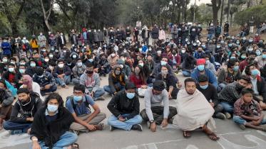 sust-students-protests.jpg