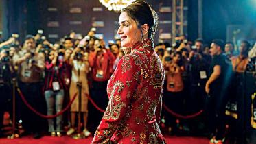 madhuri-dixit-1.jpg