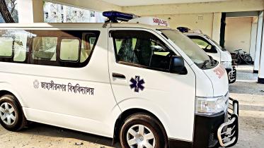 ju-ambulance.jpg