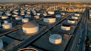 oil-price-dips.jpg