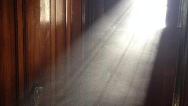 dust-1523106_1920.jpg