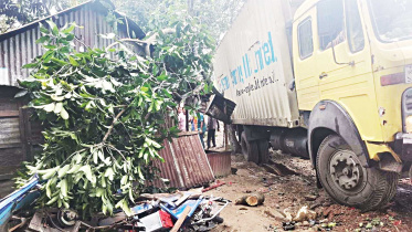 lorry-accident.jpg