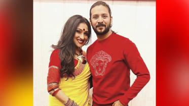 What do Rituparna and Nirab have to say about ‘Sporsho’?