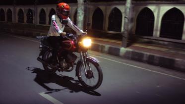 30 km/h speed limit for motorcycles: how logical is it?