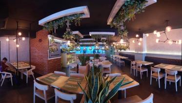 Interior of Senang Bowl, the restaurant in Chattogram.