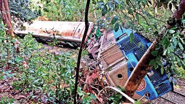 train-derailment.jpg