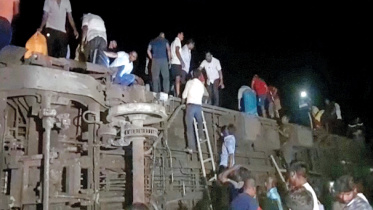collision-of-two-trains.jpg