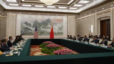 china_warns.jpg
