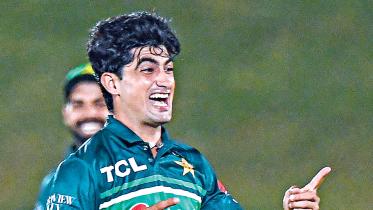 naseem-shah.jpg