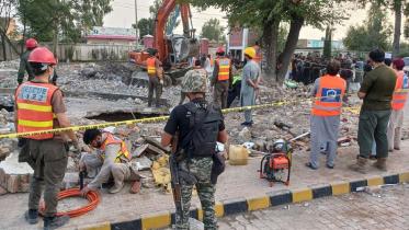 pak-suicide-bombing.jpg