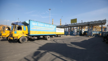 Blockade causing bottlenecks in container movement