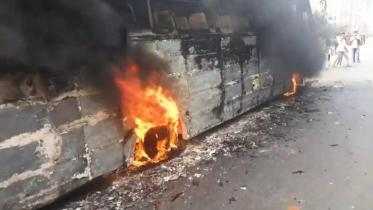 bus-torched