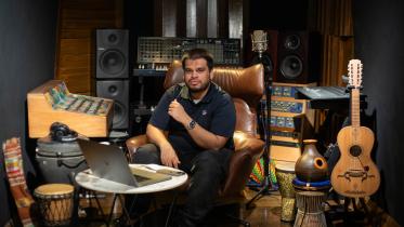 Pavel brings globality to your ‘living room’