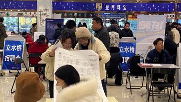 China employment pressure 
