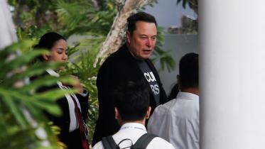 Elon Musk in Bali to launch Starlink 