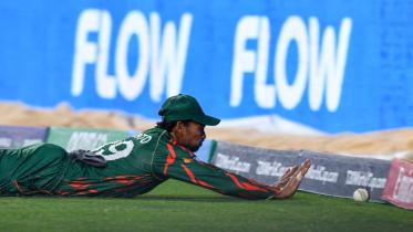 afp_20240625_34yp43y_v1_preview_cricketmenst20worldcupsupereightc1vd2.jpg