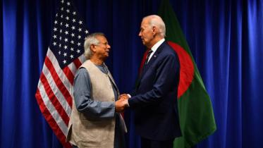 op_2_photo_chief_advisers_press_wing.jpg