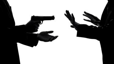 criminals extortion in Dhaka