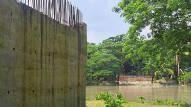 bridge_canal.jpg