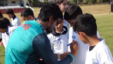 sakib_22022025_341d_bis.jpg