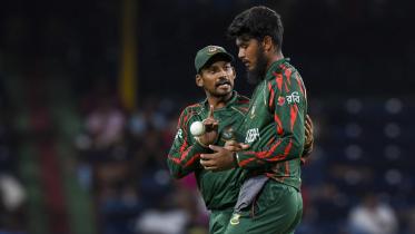 afp_20240625_34yp43b_v1_preview_cricketmenst20worldcupsupereightc1vd2.jpg
