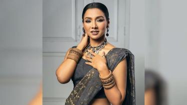 Runa Khan to star in three web films this Eid