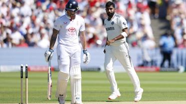 Bumrah_Stokes.jpg