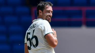 Mitchell Starc