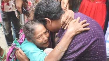 Saiful Islam emotional reunion with family in Kurigram