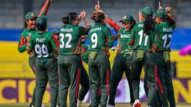afp_20251002_77gj8ta_v1_midres_cricketiccwomenwc2025odibanpak.jpg