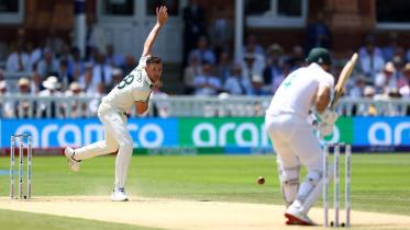 josh_hazlewood_.jpg