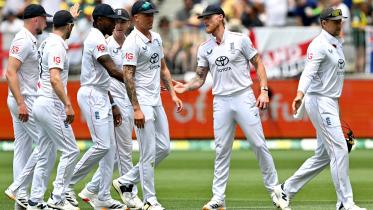 England Ashes.jpg