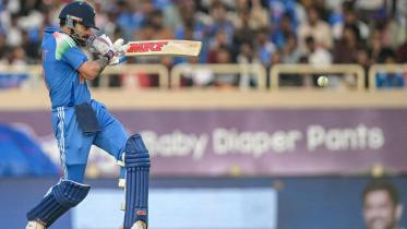 kohli3.jpg