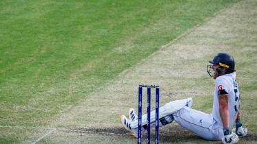 afp_20251207_87cg366_v1_midres_cricketausengashes.jpg