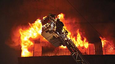 fire-at-gulistan.jpg