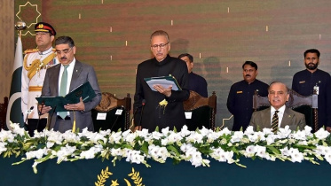 Pak PM-Kakar.jpg