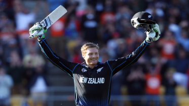 guptil 1.jpg