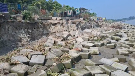 sidr_embankment_of_sharankhola_8.jpg