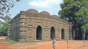 Kusumba Mosque.jpg