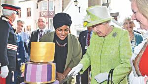 nadiyas_cake_for_queen.jpg
