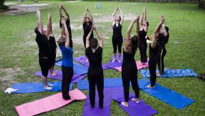 sis_yoga_20120421_0024.jpg