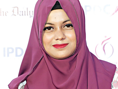 2-takia-sultana-nova.jpg